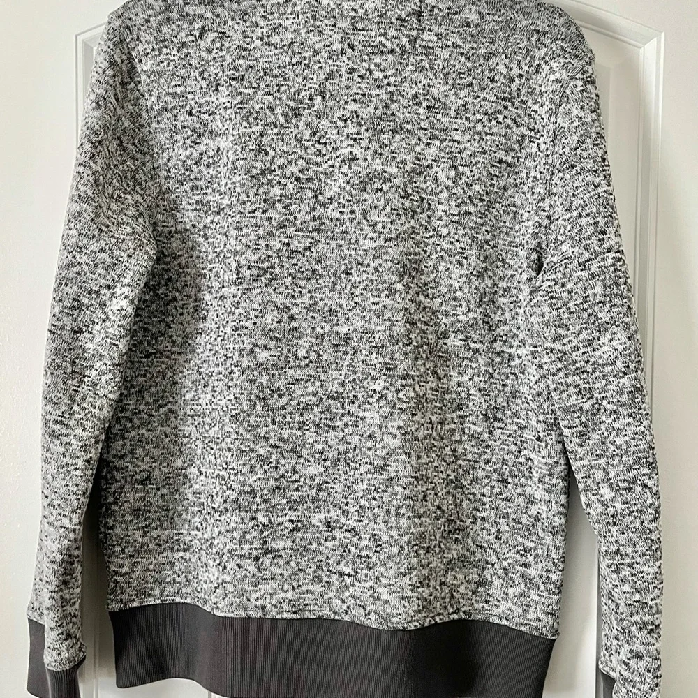 Like new banana republic grey warm jacket - Picture 2 of 7